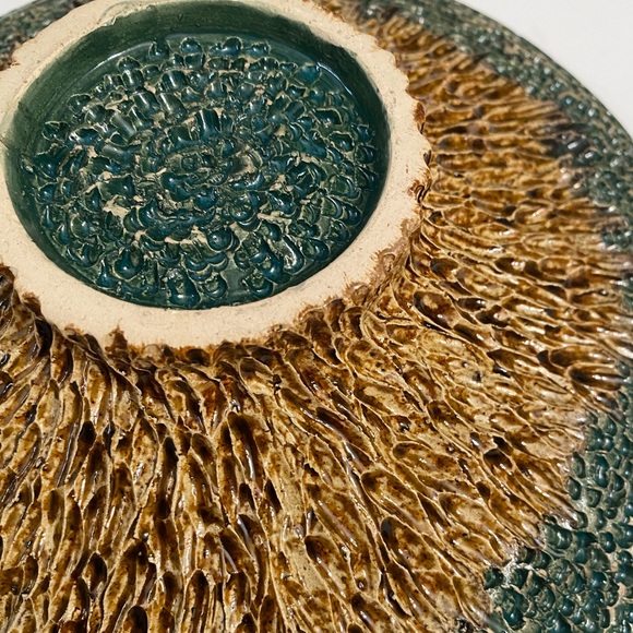 Unique Ceramic Decorative Artist Handmade bowl - Picture 16 of 16